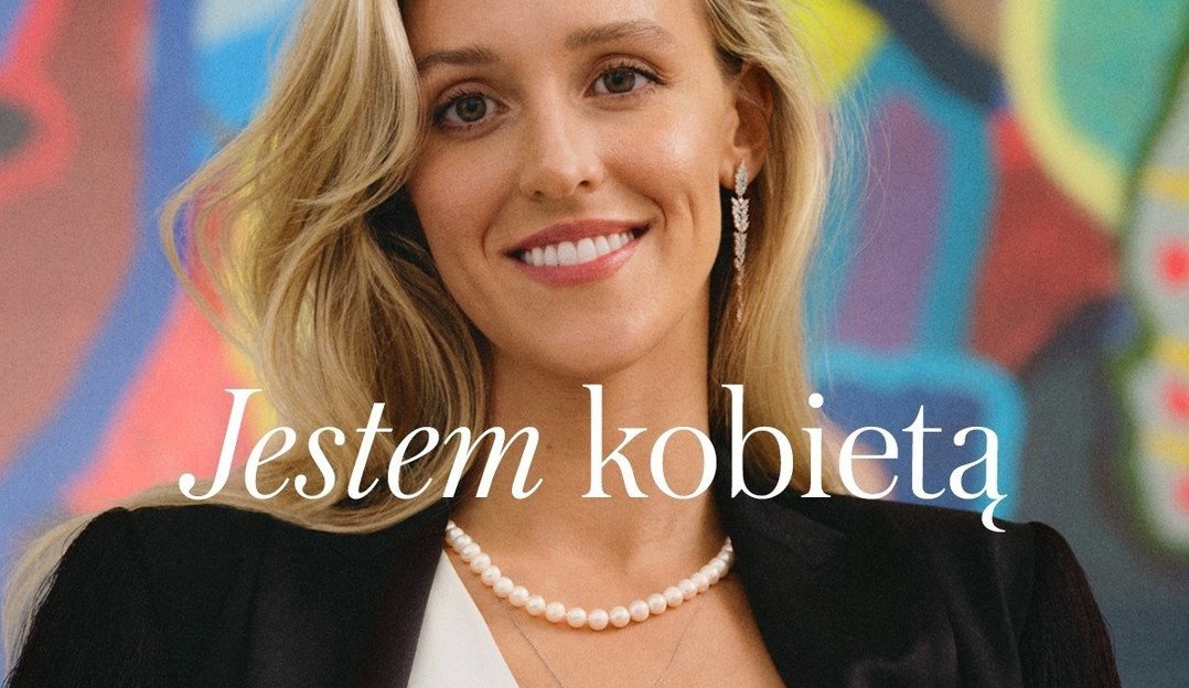 Yes! Takie reklamy chcemy oglądać! Najnowsza kampania tej biżuteryjnej marki niesie za sobą ważny przekaz, ale TVP odmawia emisji