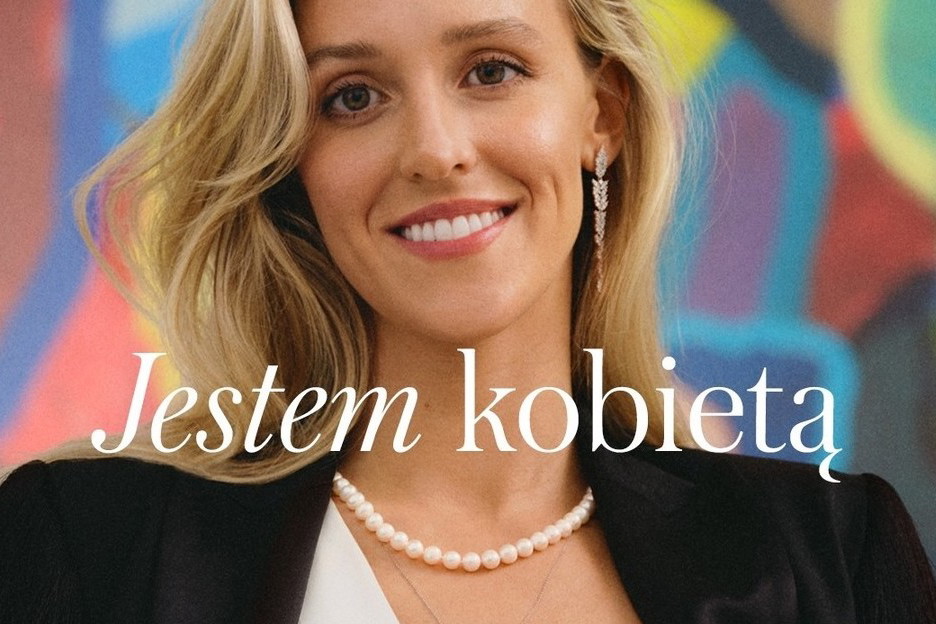 Yes! Takie reklamy chcemy oglądać! Najnowsza kampania tej biżuteryjnej marki niesie za sobą ważny przekaz, ale TVP odmawia emisji