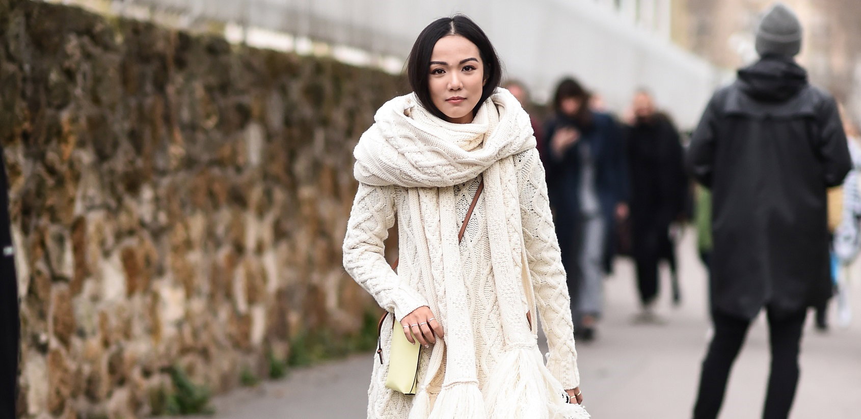 Street Style  - Paris Fashion Week - Womenswear Fall/Winter 2020/2021 : Day Five
