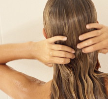 naturalne-sposoby-na-suche-wlosy1-d037012
