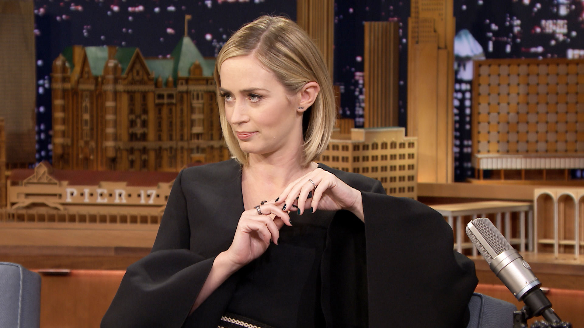 Emily Blunt Jimmy Fallon