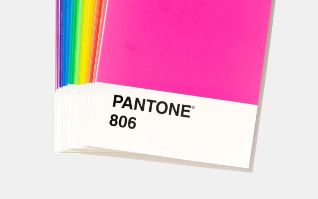 Kolor roku Pantone 2022