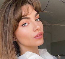 Zapomnij o filtrach na Instagramie! Ten podkład daje efekty cery bez skazy. Skutecznie ukrywa niedoskonałości i rozświetla skórę