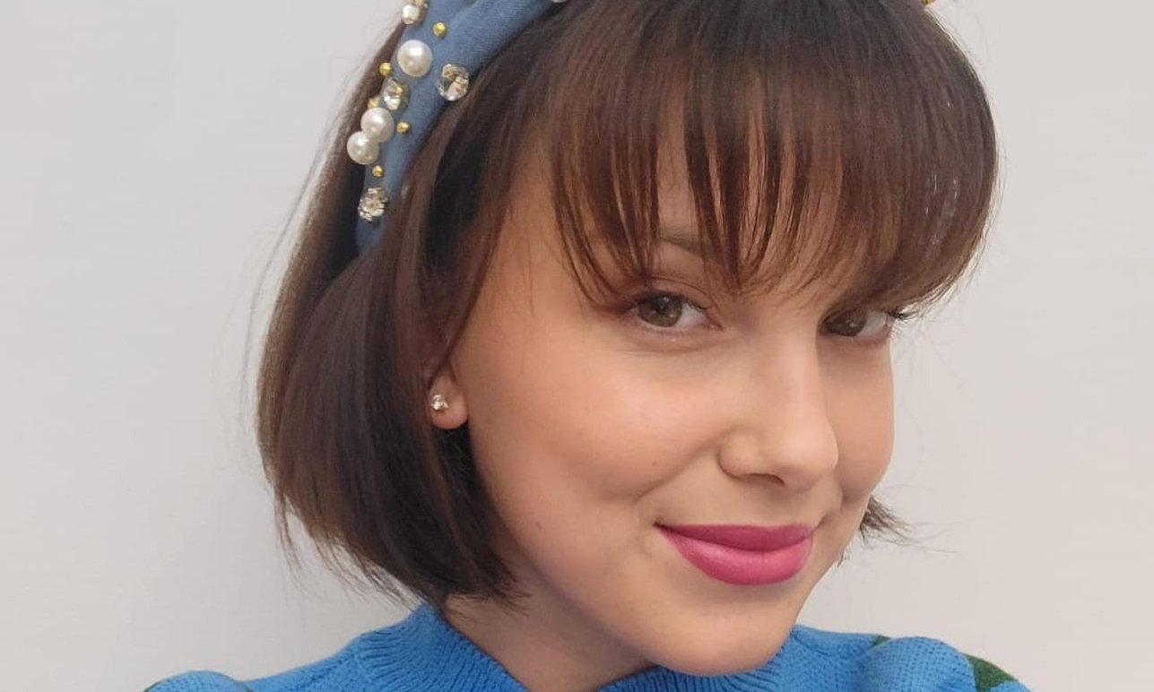 Flapper bob już wkrótce może stać się przebojem. Na modną fryzurę zdecydowała się Millie Bobby Brown
