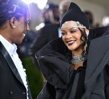 Rihanna pokazała ciążowy brzuszek – to pierwsze takie zdjęcie na jej Instagramie. Wokalistka i A$AP Rocky już wkrótce zostaną rodzicami