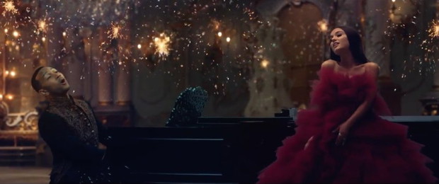 Ariana Grande, John Legend - Beauty and the Beast