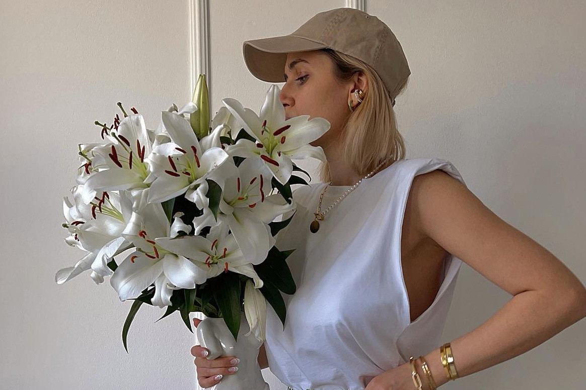 Perfumy z lilią to coś więcej niż piękny zapach w szklanej butelce. Symbolika tego kwiatu niesie same pozytywy