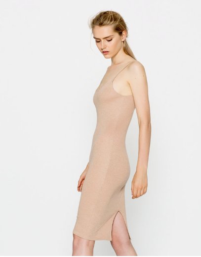 Wyprzedaże w PULL&BEAR: Sukienka mini na ramiączkach