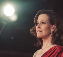 Sigourney Weaver
