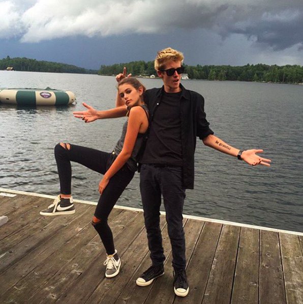 Kaia i Presley Gerber - dzieci Cindy Crawford zaczynają karierę w modelingu
