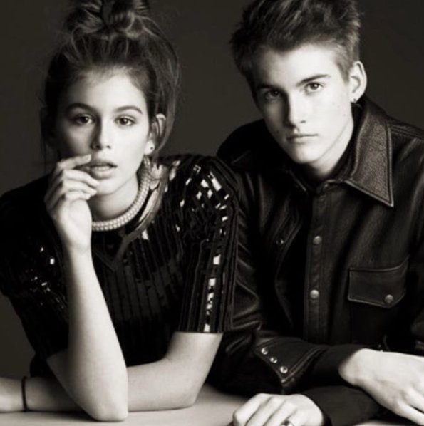 Kaia i Presley Gerber - dzieci Cindy Crawford zaczynają karierę w modelingu