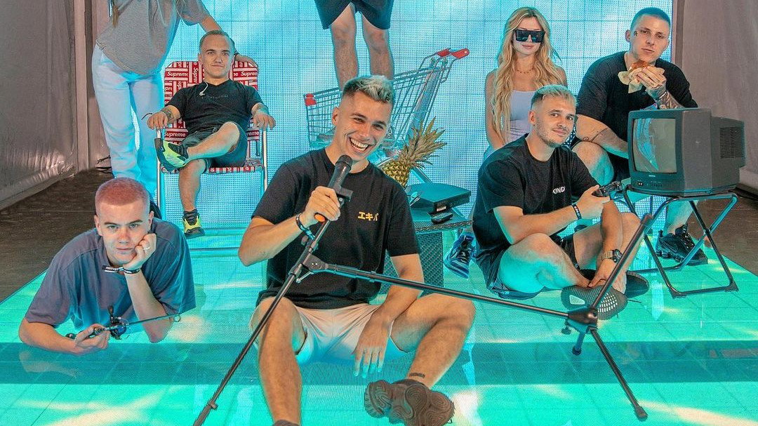 Pierwsze dziecko w Ekipie Friza! Youtuber pokazał urocze zdjęcie z ciężarną dziewczyną