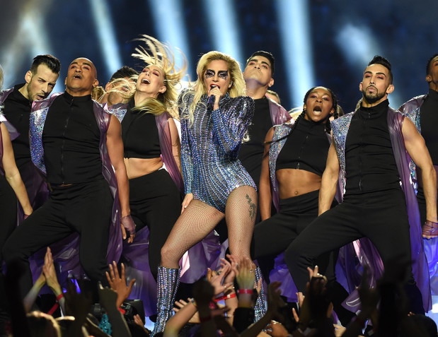 Lady Gaga na Super Bowl 2017 - ten występ przejdzie do historii