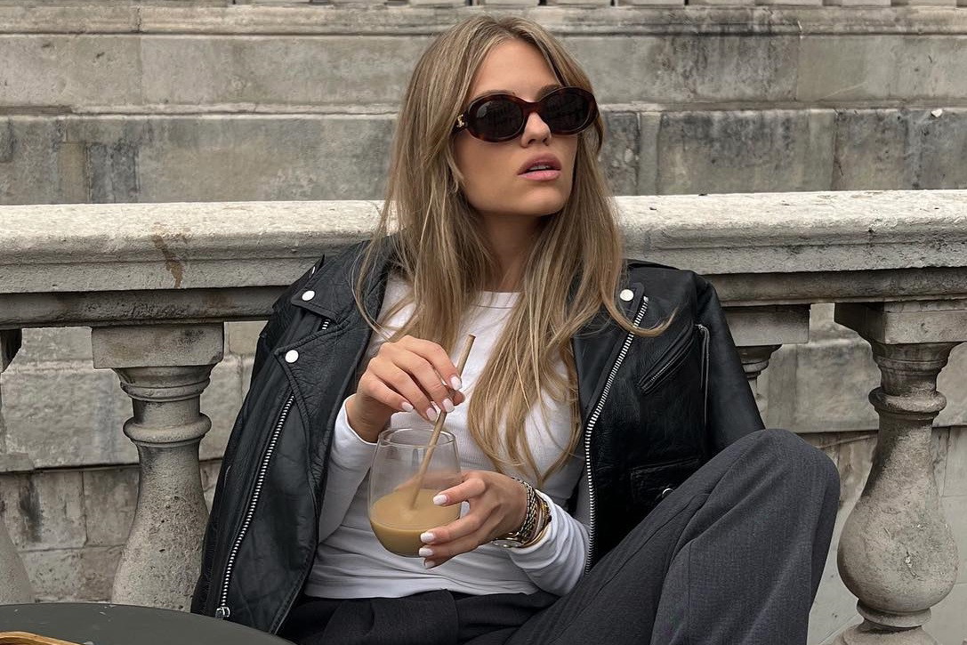 Płaszcze i kurtki do jesiennych stylizacji. 5 zestawów z Instagrama, które wskazują najlepsze okrycia wierzchnie