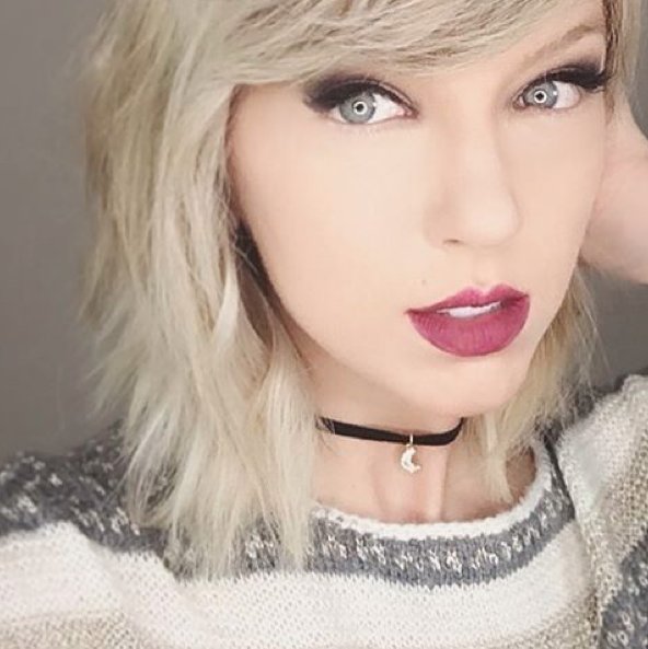 Dziewczyna, która wygląda jak Taylor Swift