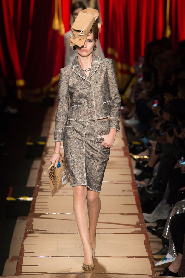 Moschino jesień-zima 2017/2018