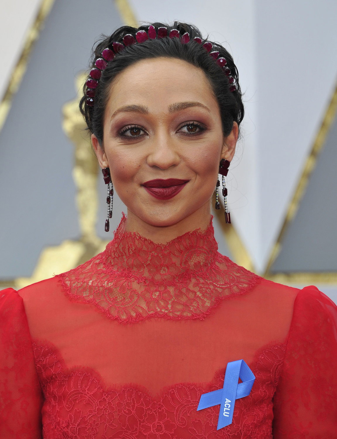 Oscary 2017, fryzury i makijaże: Ruth Negga