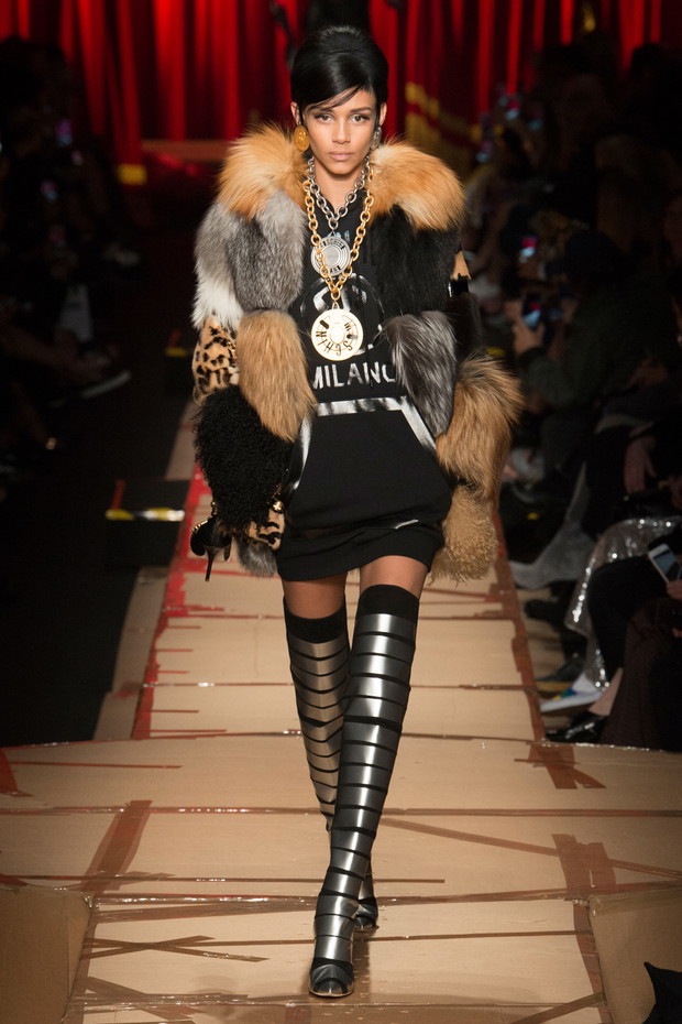 Moschino jesień-zima 2017/2018