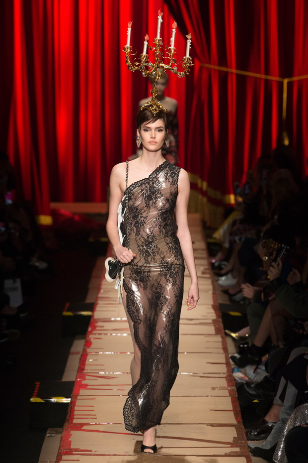 Moschino jesień-zima 2017/2018