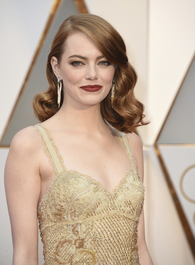 Oscary 2017, fryzury i makijaże: Emma Stone
