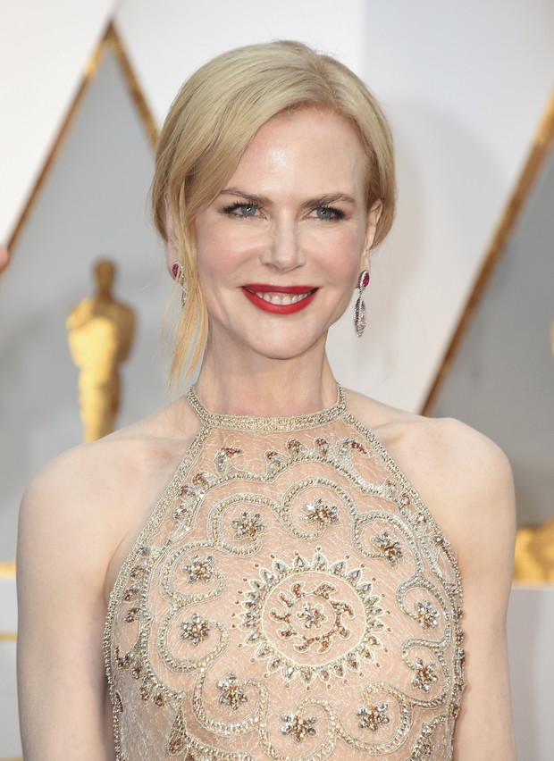 Oscary 2017, fryzury i makijaże: Nicole Kidman