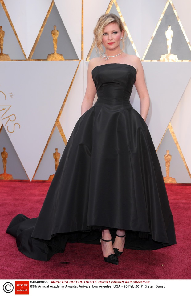 Oscary 2017, stylizacje gwiazd: Kirsten Dunst