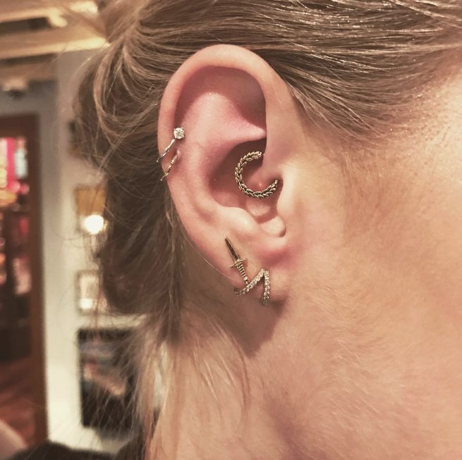 Daith Piercing to nowy trend, w którym się zakochacie