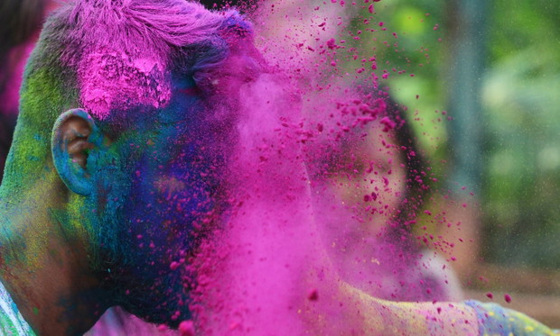 Holi, czyli święto radości i wiosny na zdjęciach wygląda niesamowicie