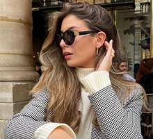 Ulubione kolczyki Francuzek to 7 modeli, bez których nie wyobrażają sobie swoich szkatułek z biżuterią