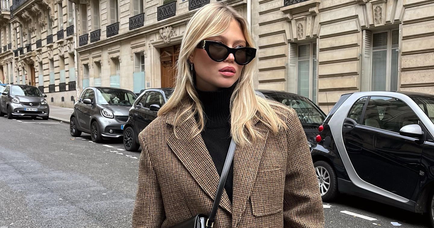 Jak nosić golf zimą? Fashionistki z Instagrama prezentują 6 trików stylizacyjnych, dzięki którym można eksperymentować przez cały sezon
