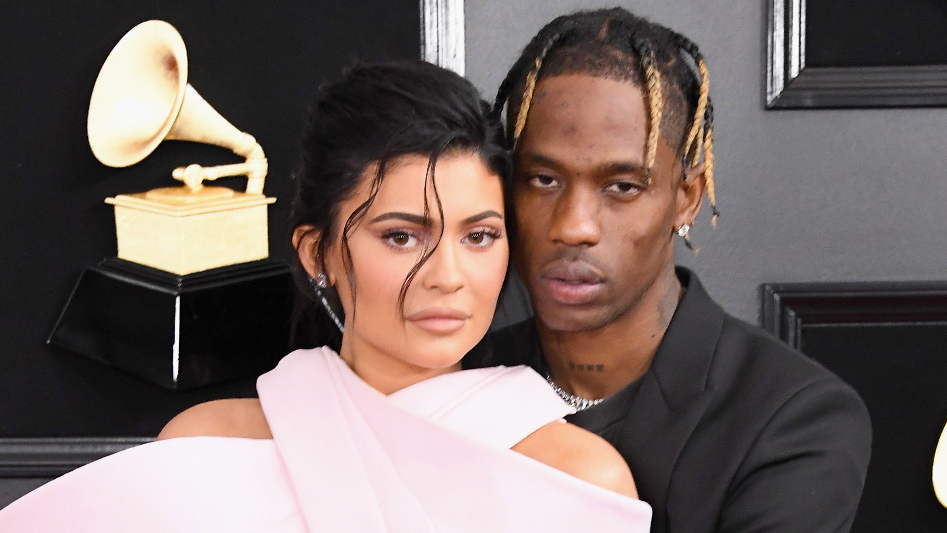 kylie-jenner-8e9b8af