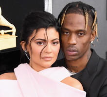 kylie-jenner-8e9b8af