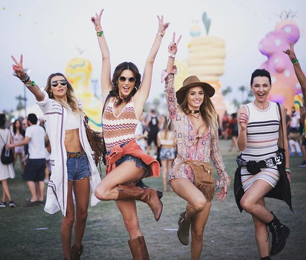 Alessandra Ambrosio na festiwalu Coachella 2017