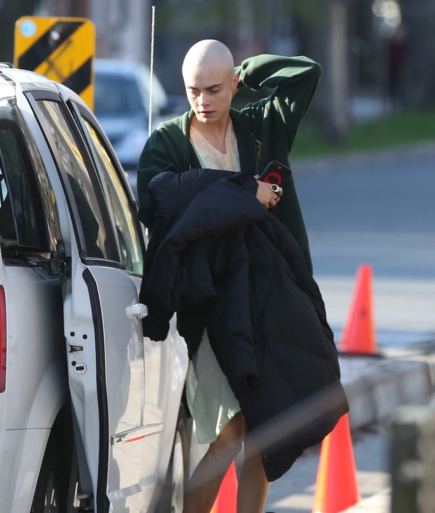 Cara Delevingne jest łysa!