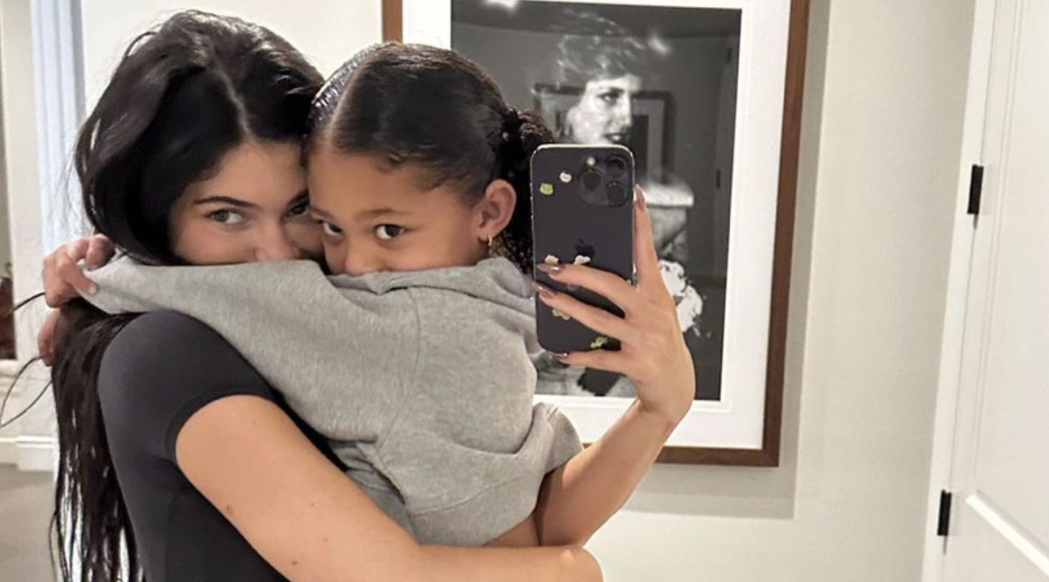 kylie-jenner-i-stormi-webster1-a2ee607