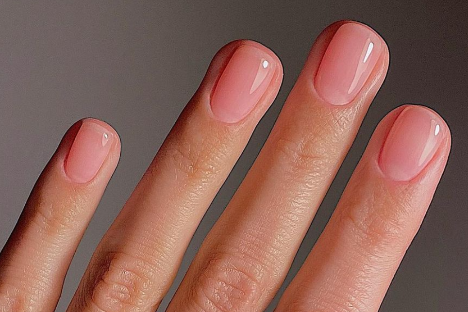 Lipgloss nails