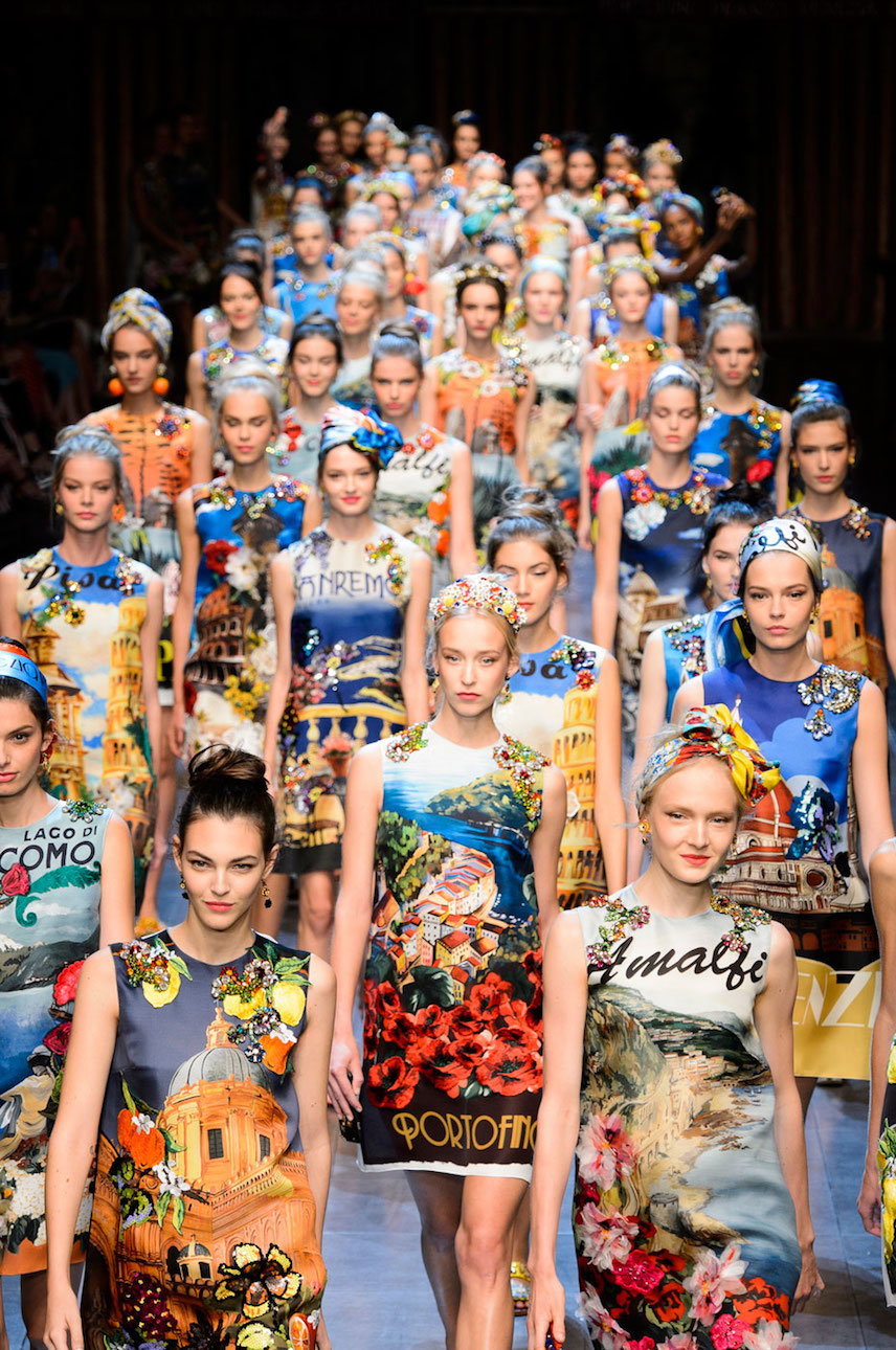 Sneakersy Dolce&Gabbana wywołały prawdziwą burzę