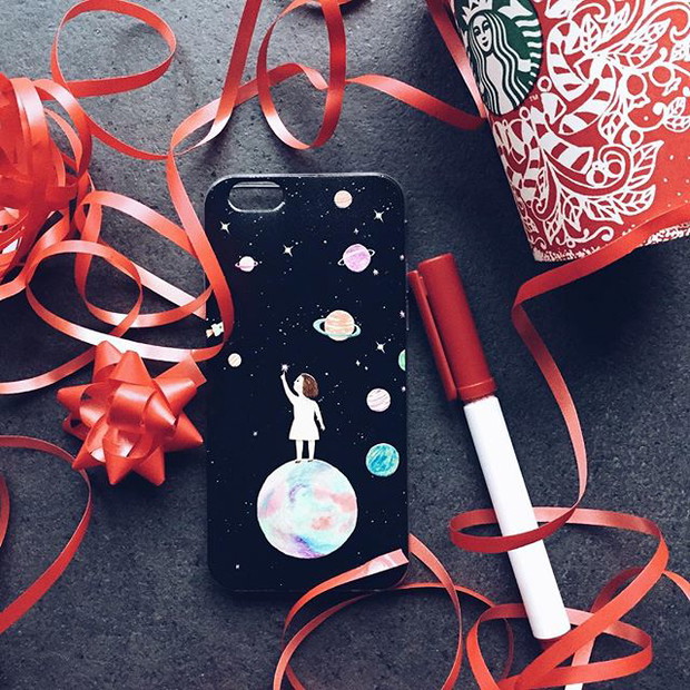 Etui na telefon dla fanek książki Mały Książe.Owly Cases, 69 zł.