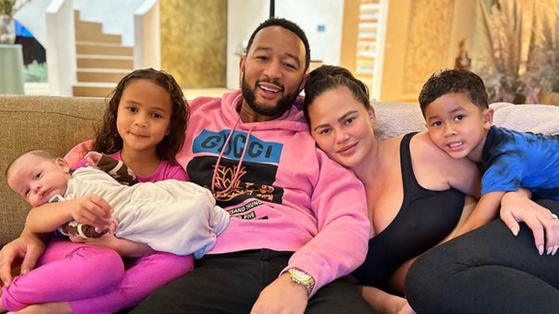 Chrissy Teigen i John Lgend z dziećmi