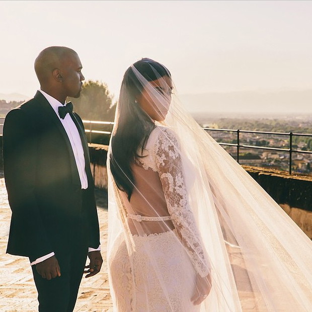 Kim Kardashian-West i Kaye West na swoim wystawnym weselu we Florencji
