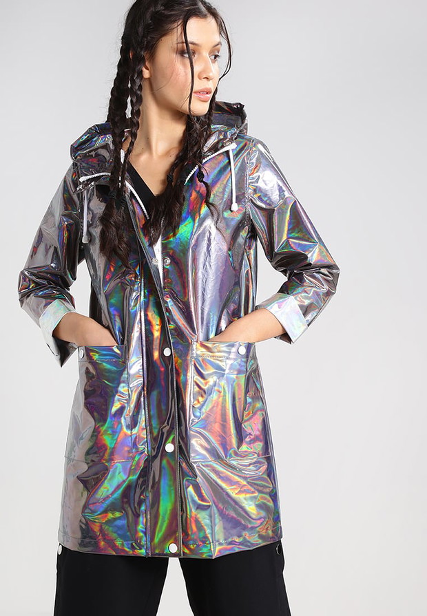Srebrna parka marki Topshop, 245,65 PLN