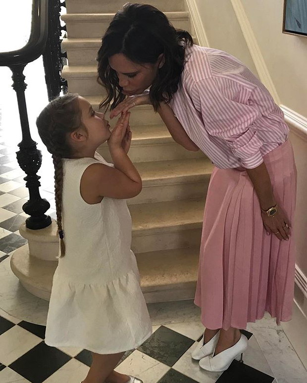 Victoria Beckahm i Harper Beckham