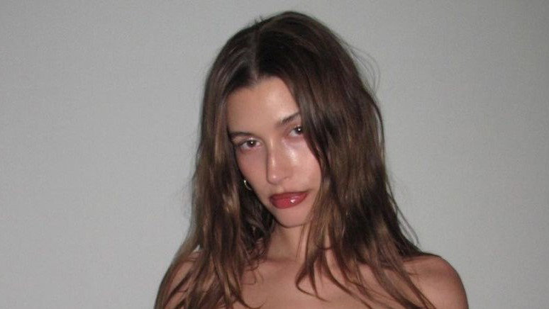 hailey-bieber-otwiera-sie-przed-fanami-najsmutniejsze-i-najtrudniejsze-momenty-w-moim-doroslym-zyciu1-2fa182c