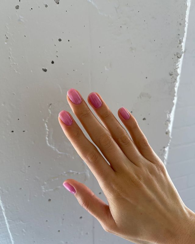 lip oil nails