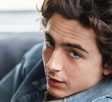 Timothée Chalamet został nową twarzą kultowego produktu. Wideo z aktorem wyreżyserował Martin Scorsese
