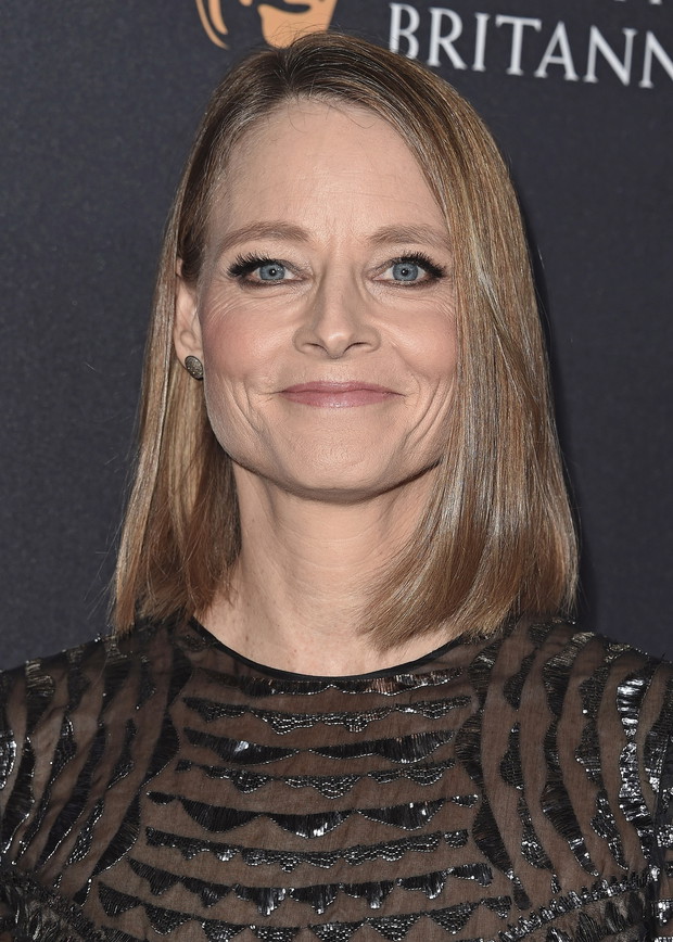Jodie Foster wyreżyserowała dwa odcinki serialu: 3 odcinek 1. sezonu oraz 1 odcinek 2. sezonu.