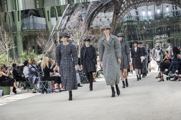 Finał pokazu Chanel haute couture jesień-zima 2017/2018