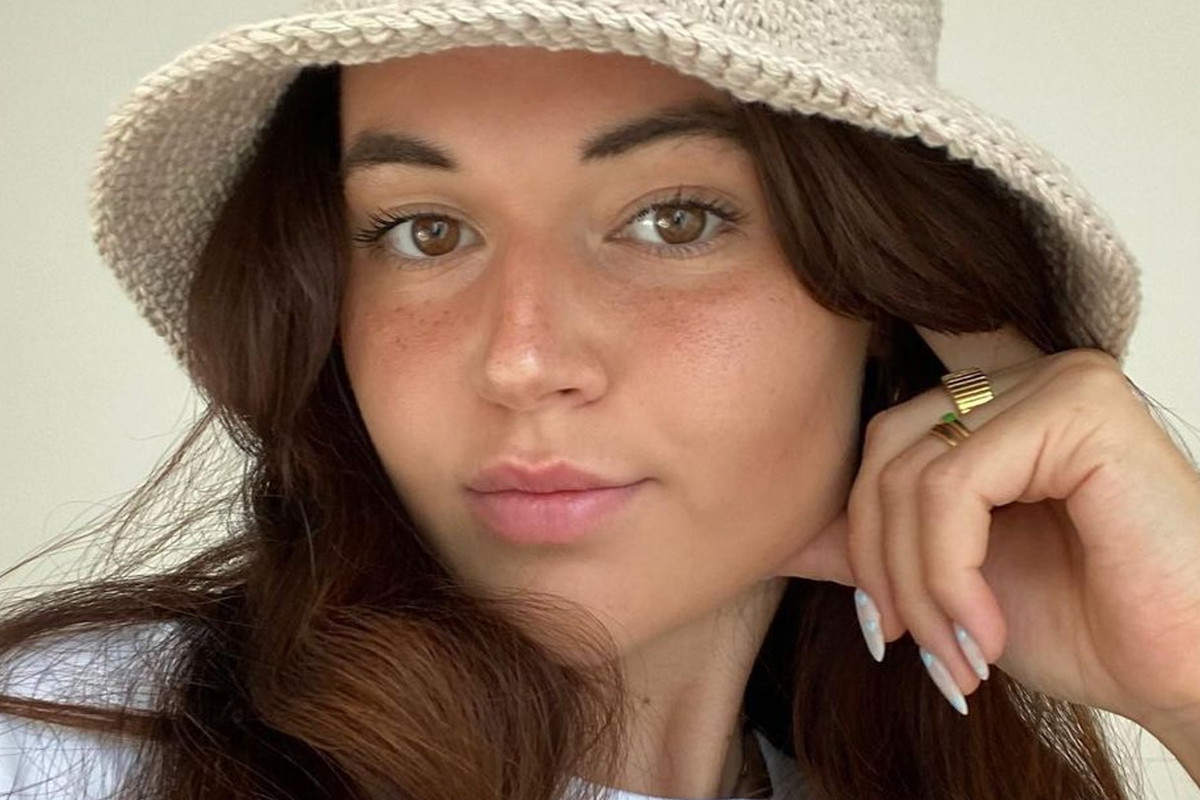 Bronzery w sztyfcie