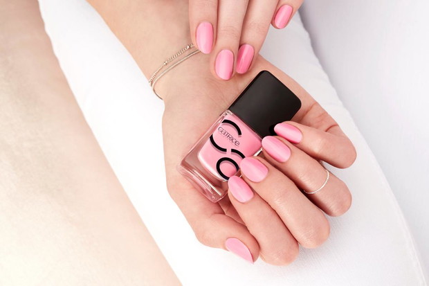 ICONails Catrice - żelowy manicure sezonu