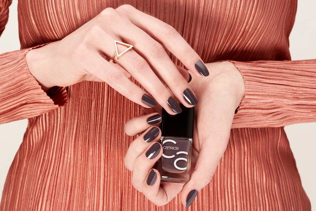 ICONails Catrice - żelowy manicure sezonu